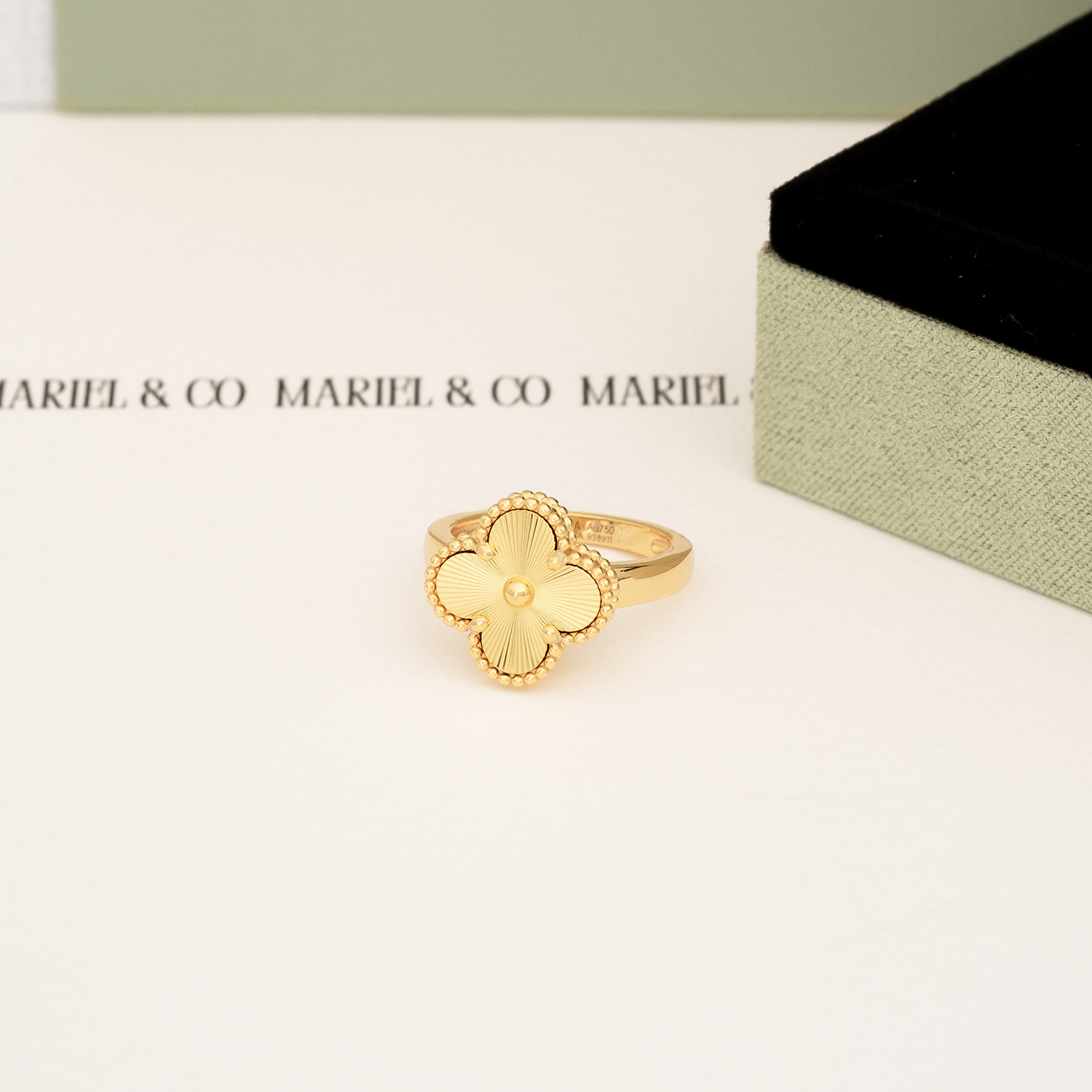 VINTAGE ALHAMBRA RING, YELLOW GOLD