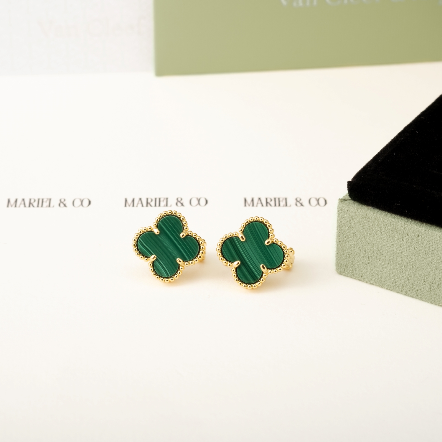 VINTAGE ALHAMBRA EARRINGS, MALACHITE, YELLOW GOLD